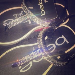 Toddler girls Bebe sandal NWT‼️‼️‼️